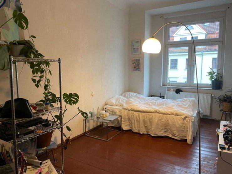 Wohnen auf Zeit Halle (Saale) Am Wasserturm/Thaerviertel - 1 Zimmer, 120 m&sup2;, 30&euro; | Angebot:26600880