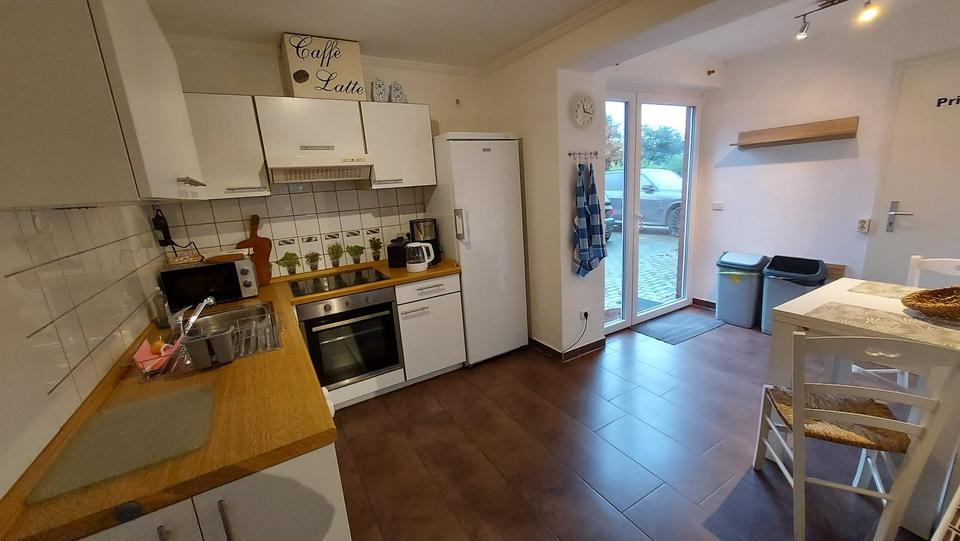 Wohnen auf Zeit Hammah - 4 Zimmer, 100 m&sup2;, 15&euro; | Angebot:25803274