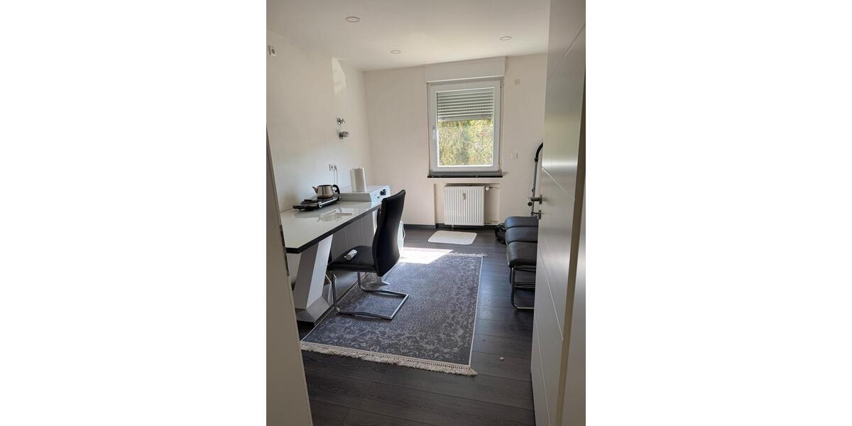 Etagenwohnung Rastatt - 2 Zimmer, 65 m&sup2;, 1.100&euro; | Angebot:26381357
