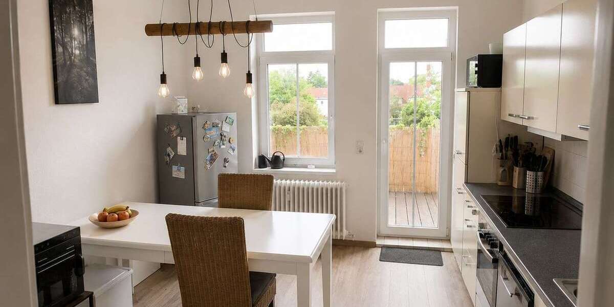 Etagenwohnung Bremerhaven - 3 Zimmer, 80 m&sup2;, 650&euro; | Angebot:27032501