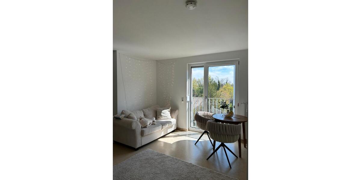 Etagenwohnung Karlsruhe Knielingen - 1 Zimmer, 36 m&sup2;, 680&euro; | Angebot:26633814
