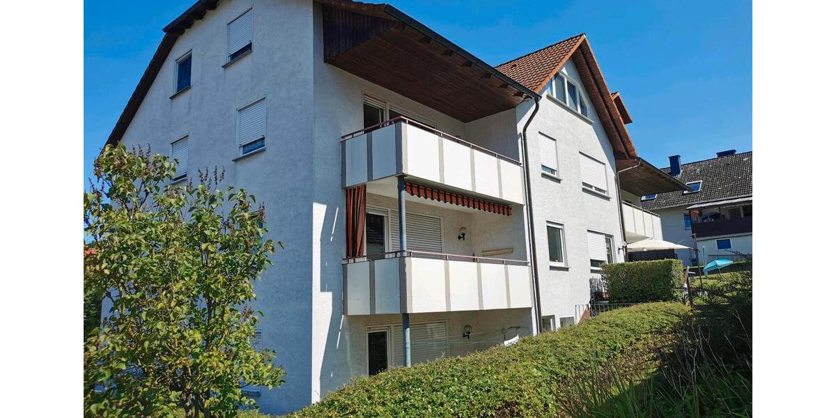 Dachgeschoßwohnung Wehretal - 4 Zimmer, 78 m&sup2;, 410&euro; | Angebot:26254536