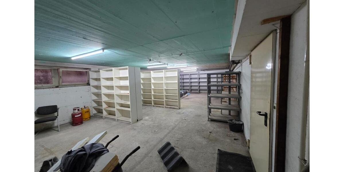 Gewerbeobjekt Mönchengladbach West - 350&euro; | Angebot:26479499