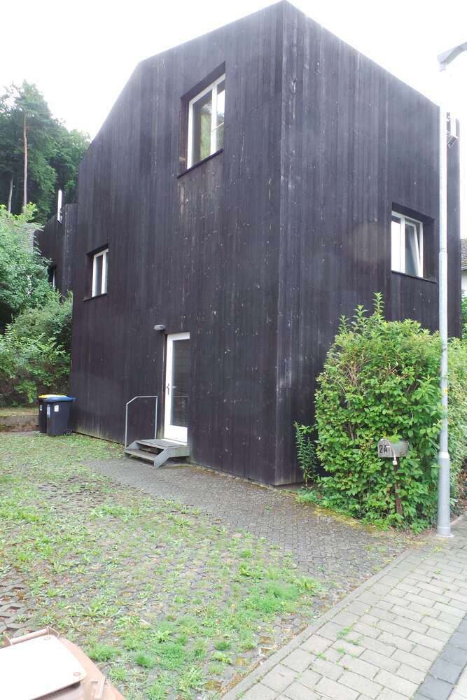 Haus zum Mieten in Kaiserslautern-Hohenecken 1.200 € 110 m²