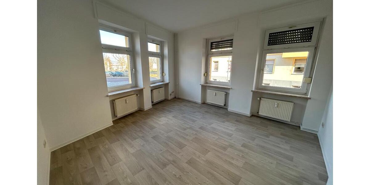 Gemütliche 3-Zimmer-Wohnung im Erdgeschoss mit Wintergarten! 3 zimmer