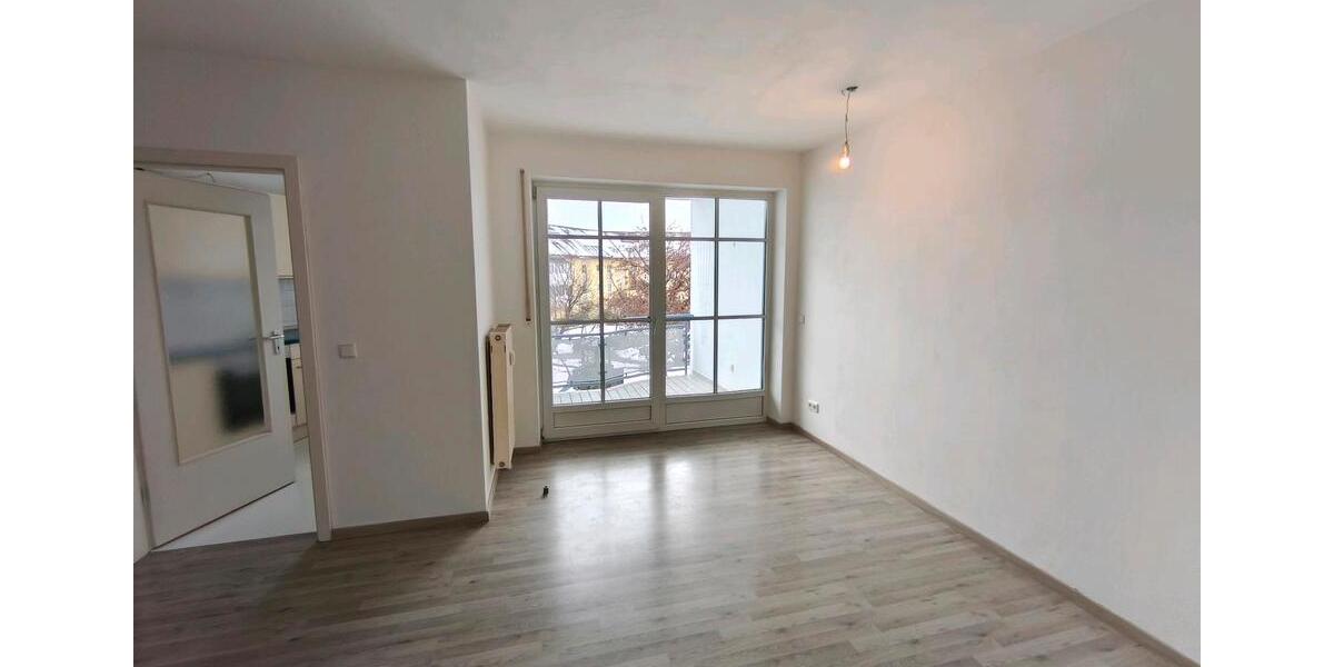 Etagenwohnung Weilheim in Oberbayern - 3 Zimmer, 76 m&sup2;, 1.100&euro; | Angebot:25168419