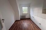 Dachgeschoßwohnung Wilhelmshaven Aldenburg - 4 Zimmer, 62 m&sup2;, 419&euro; | Angebot:25489040