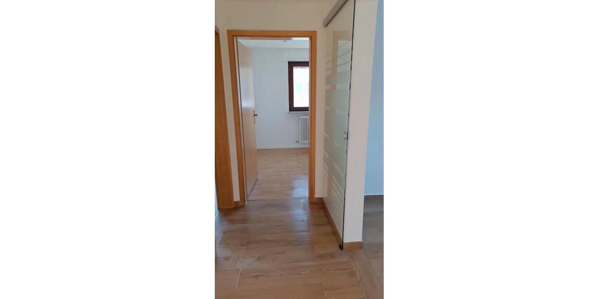 Dachgeschoßwohnung Rastatt - 3 Zimmer, 61 m&sup2;, 810&euro; | Angebot:25977676