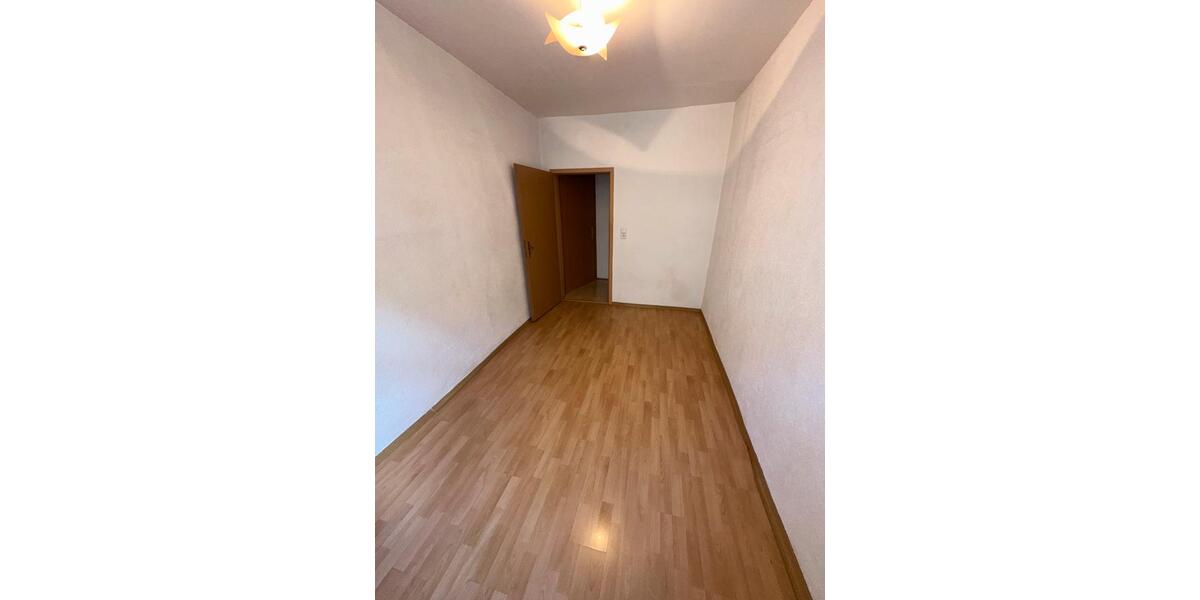 Erdgeschoßwohnung Pforzheim Brötzingen - 3 Zimmer, 60 m&sup2;, 750&euro; | Angebot:25990837