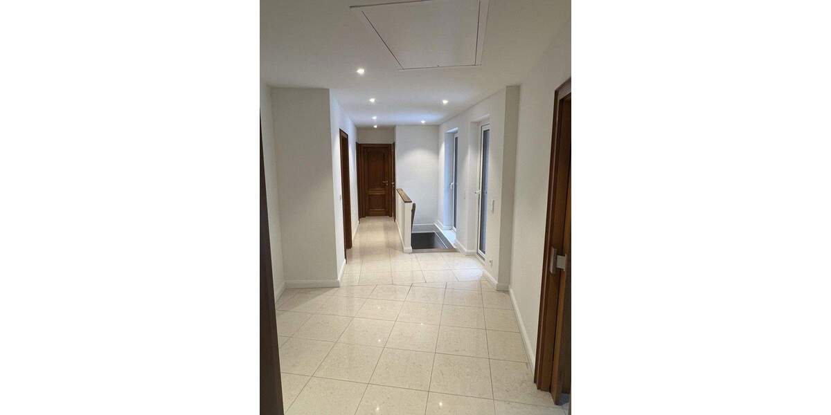 Einfamilienhaus Hamburg Niendorf - 4 Zimmer, 161 m&sup2;, 3.200&euro; | Angebot:25166844