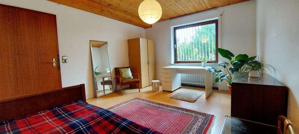 Etagenwohnung Höchberg - 1 Zimmer, 18 m&sup2;, 470&euro; | Angebot:24874152