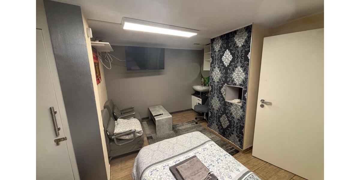 Erdgeschoßwohnung Trier Feyen-Weismark - 2 Zimmer, 43 m&sup2;, 800&euro; | Angebot:25497961