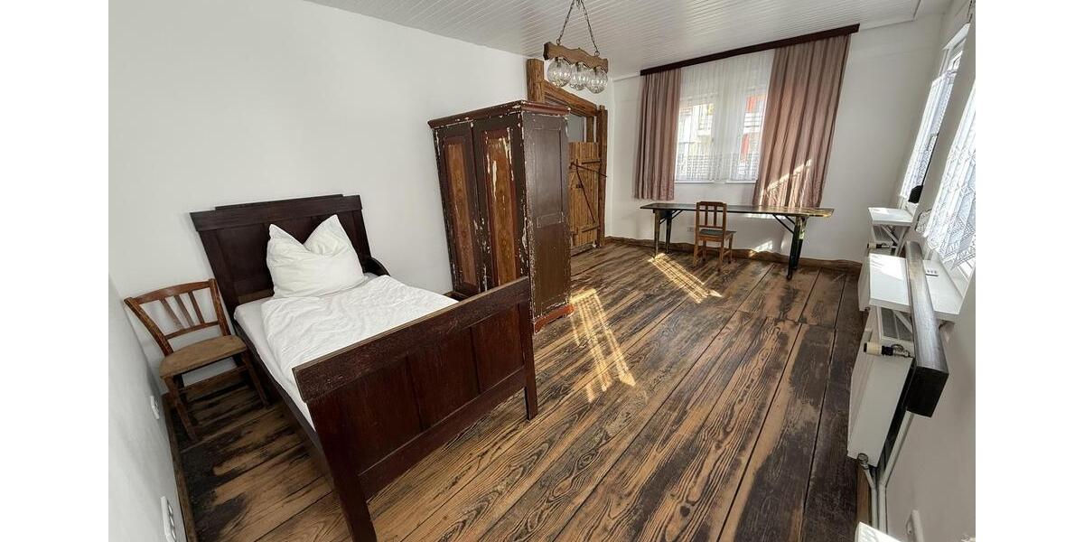 Wohnen auf Zeit Worms Vororte Südwest - 1 Zimmer, 20 m&sup2;, 500&euro; | Angebot:26300211