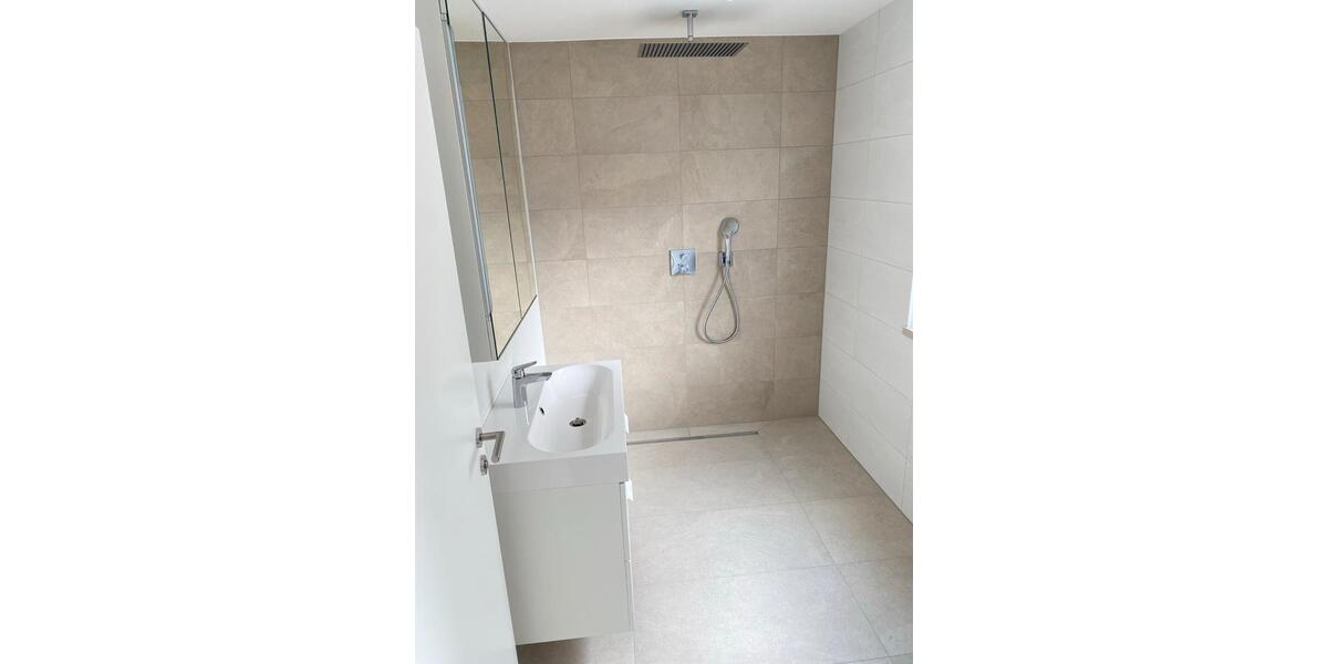 Etagenwohnung Schorndorf - 3.5 Zimmer, 82 m&sup2;, 1.300&euro; | Angebot:26600785