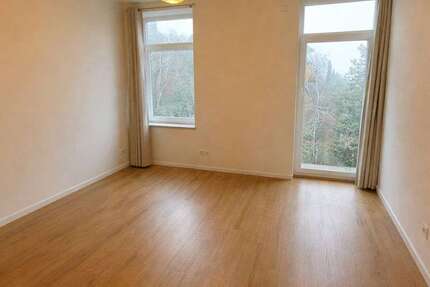 Wohnung Aachen Forst - 3 Zimmer, 20 m&sup2;, 350&euro; | Angebot:26214182