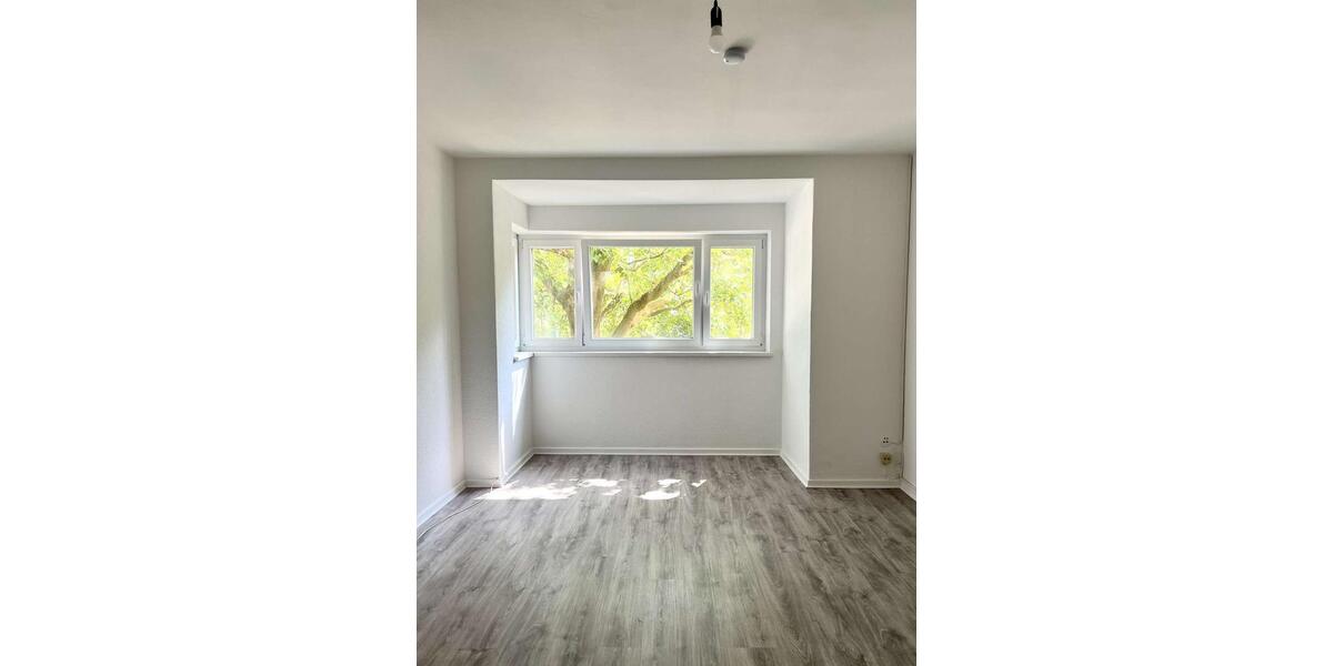 Etagenwohnung Wolfsburg - 3 Zimmer, 58 m&sup2;, 585&euro; | Angebot:25225104