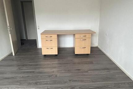 WG-Zimmer in 2er-WG (befristet) 1 zimmer