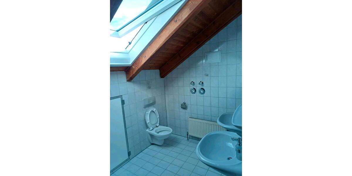 Dachgeschoßwohnung Eichstätt - 4 Zimmer, 76 m&sup2;, 800&euro; | Angebot:24689196