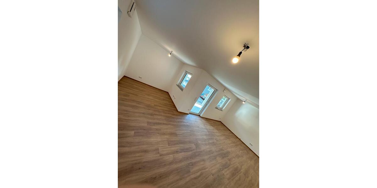 Erdgeschoßwohnung Neuötting - 2 Zimmer, 70 m&sup2;, 1.020&euro; | Angebot:26523063