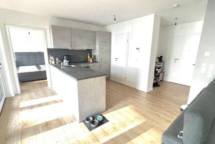 Modern und Zentrumsnah - 2 Zimmer NB Wohnung mit EBK, Balkon und Pkw-Stellplatz