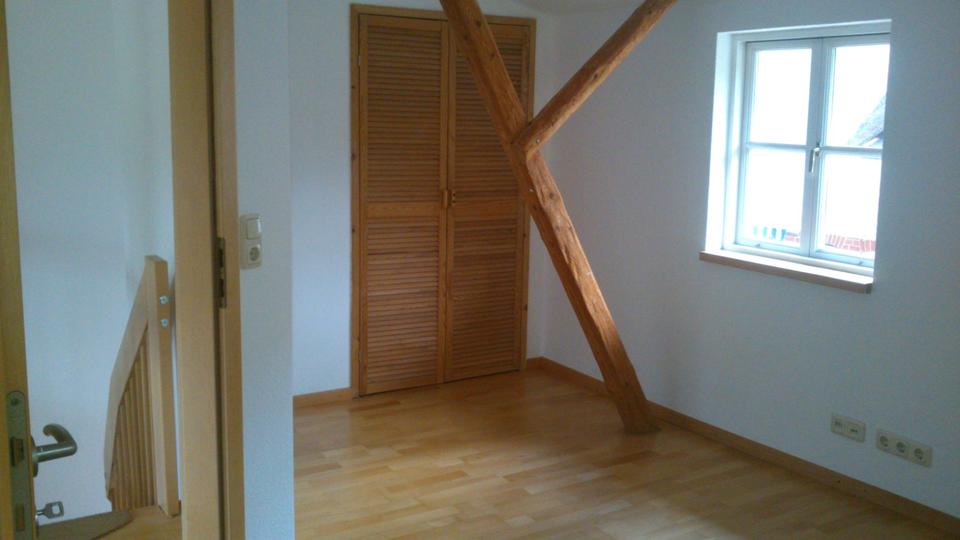 Dachgeschoßwohnung Rehna - 2.5 Zimmer, 70 m&sup2;, 450&euro; | Angebot:26025988