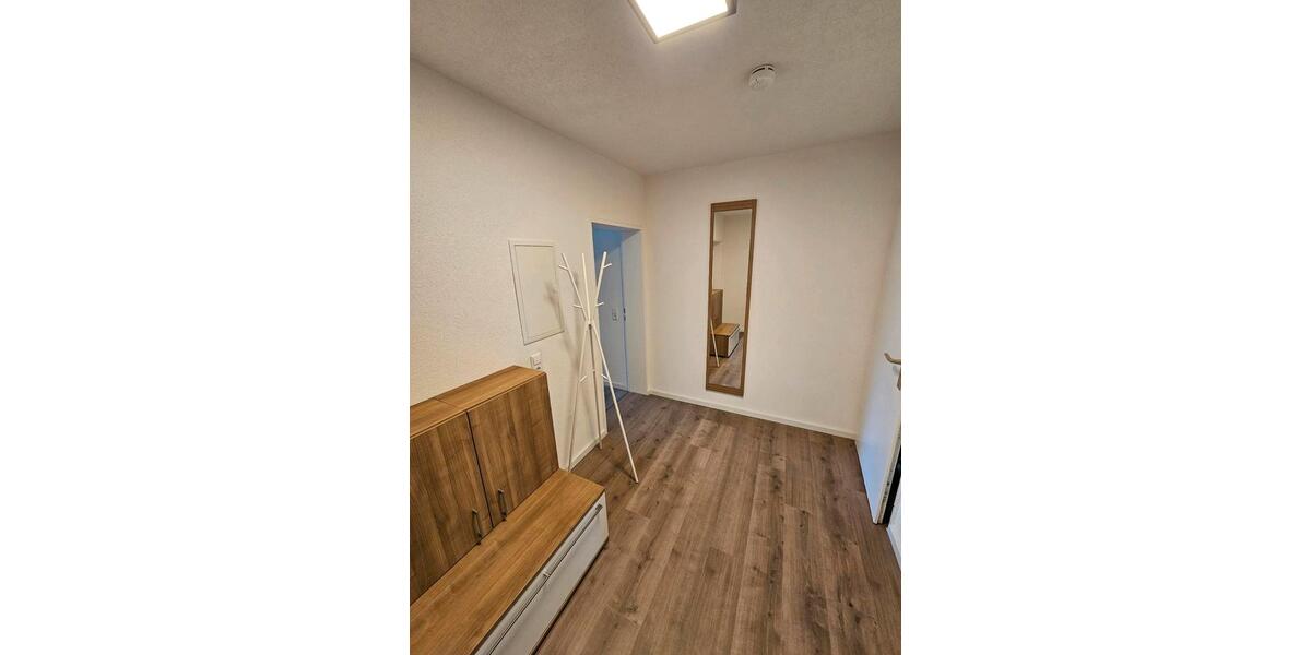 Wohnen auf Zeit Eimeldingen - 4 Zimmer, 102 m&sup2;, 470&euro; | Angebot:26671208