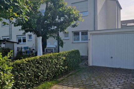 Haus Stuttgart Vaihingen - 4.5 Zimmer, 144 m&sup2;, 2.450&euro; | Angebot:27618969
