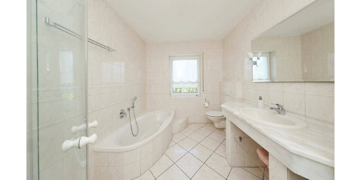 Einfamilienhaus Schortens-Middelsfähr Ostiem - 4 Zimmer, 119 m&sup2;, 1.200&euro; | Angebot:26731319