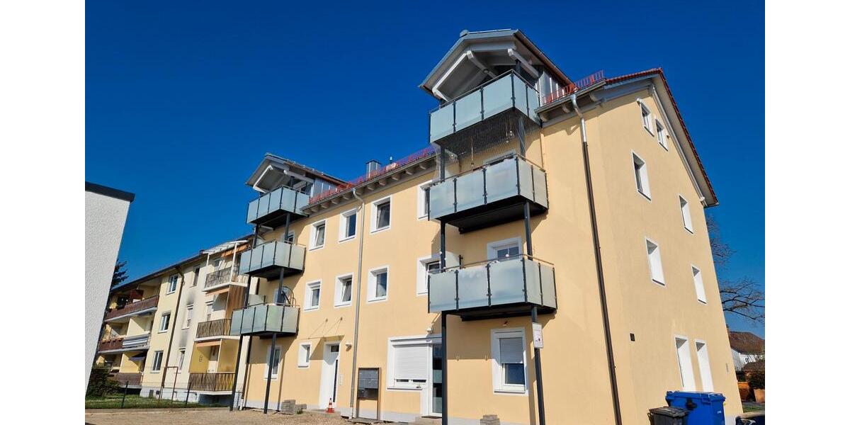 Dachgeschoßwohnung Burghausen - 3 Zimmer, 55 m&sup2;, 825&euro; | Angebot:26221403