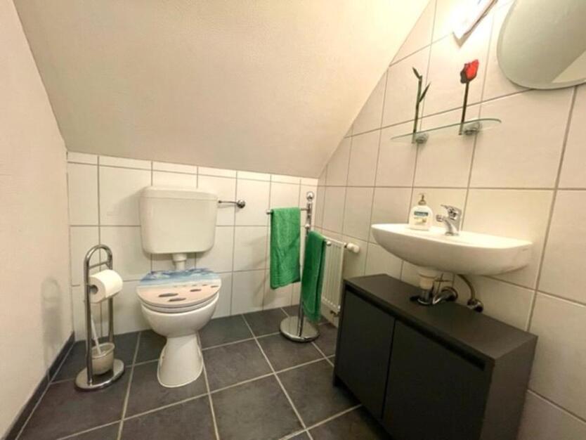 Große 5-Zimmer-Wohnung in Bohmte - 2 Balkone, Kamin & Einbauküche