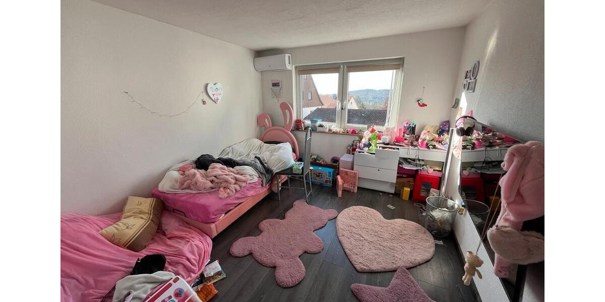 Erdgeschoßwohnung Lichtenwald - 3 Zimmer, 125 m&sup2;, 1.300&euro; | Angebot:24864975