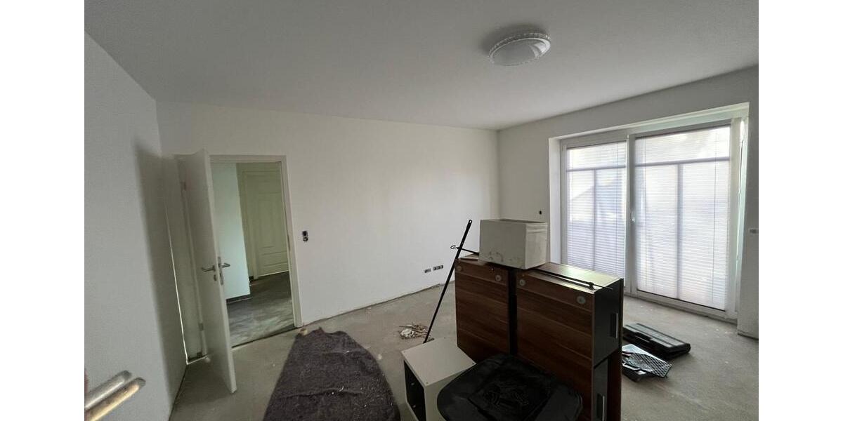 Erdgeschoßwohnung Groß Rheide - 3 Zimmer, 80 m&sup2;, 1.100&euro; | Angebot:24474198