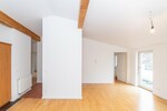 Vermietung: Helle Dachgeschosswohnung mit Balkon und Wohlfühlambiente - Dachgeschoßwohnung Cham | Angebot:24787865