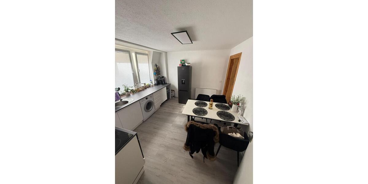Etagenwohnung Bautzen - 3 Zimmer, 100 m&sup2;, 900&euro; | Angebot:26004156
