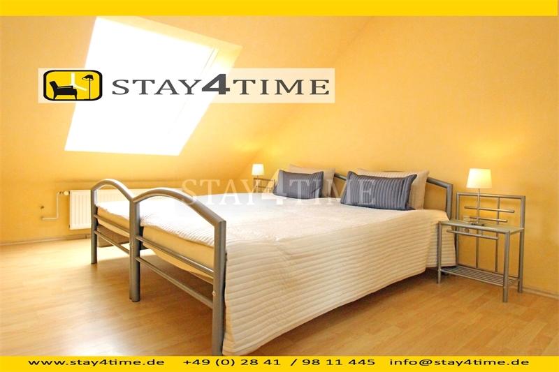 E-Kettwig - Helle Studiowohnung mit großer Küche, eigenem Eingang sowie Wlan zimmer