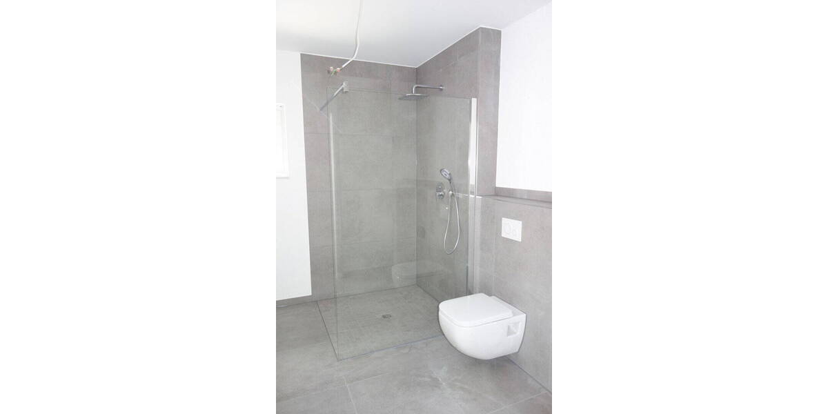 Etagenwohnung Neuenrade - 2 Zimmer, 75 m&sup2;, 790&euro; | Angebot:26754239