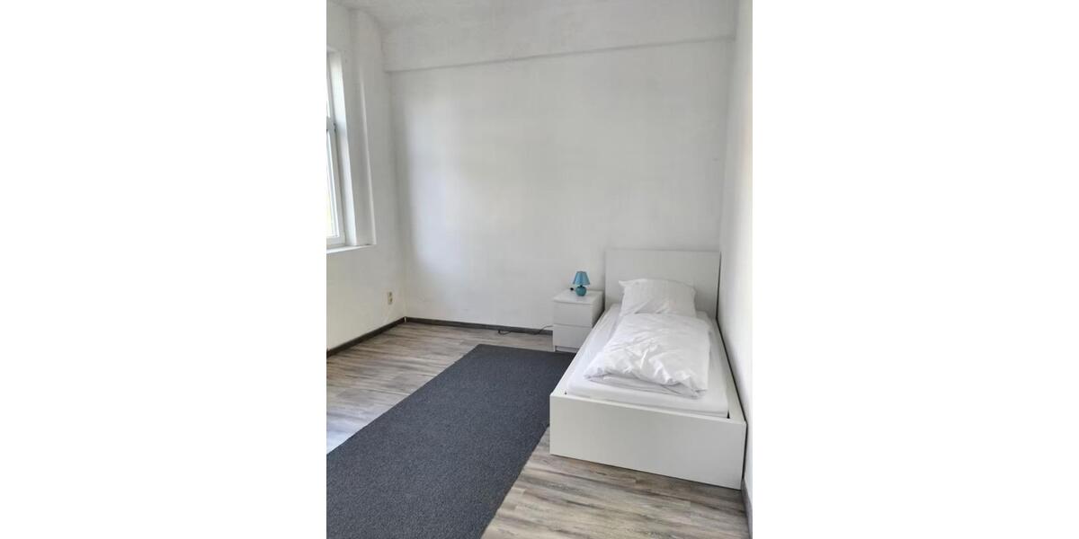 Wohnen auf Zeit Dormagen Broich - 3 Zimmer, 75 m&sup2;, 13&euro; | Angebot:24784435