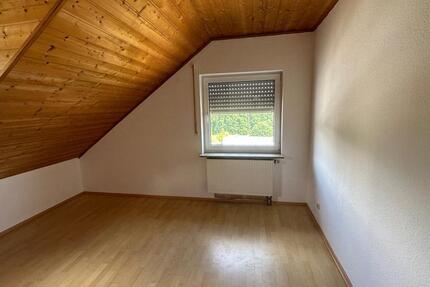 Wohnung Netphen - 1 Zimmer, 64 m&sup2;, 580&euro; | Angebot:26623779