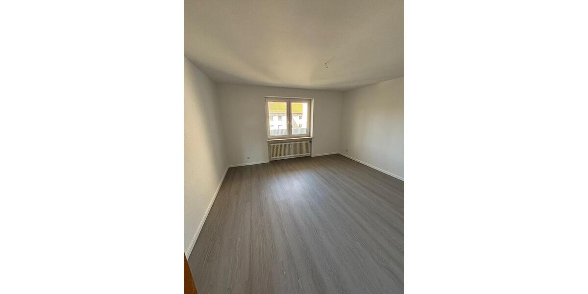 Dachgeschoßwohnung Südheide Unterlüß - 3 Zimmer, 78 m&sup2;, 486&euro; | Angebot:26399680