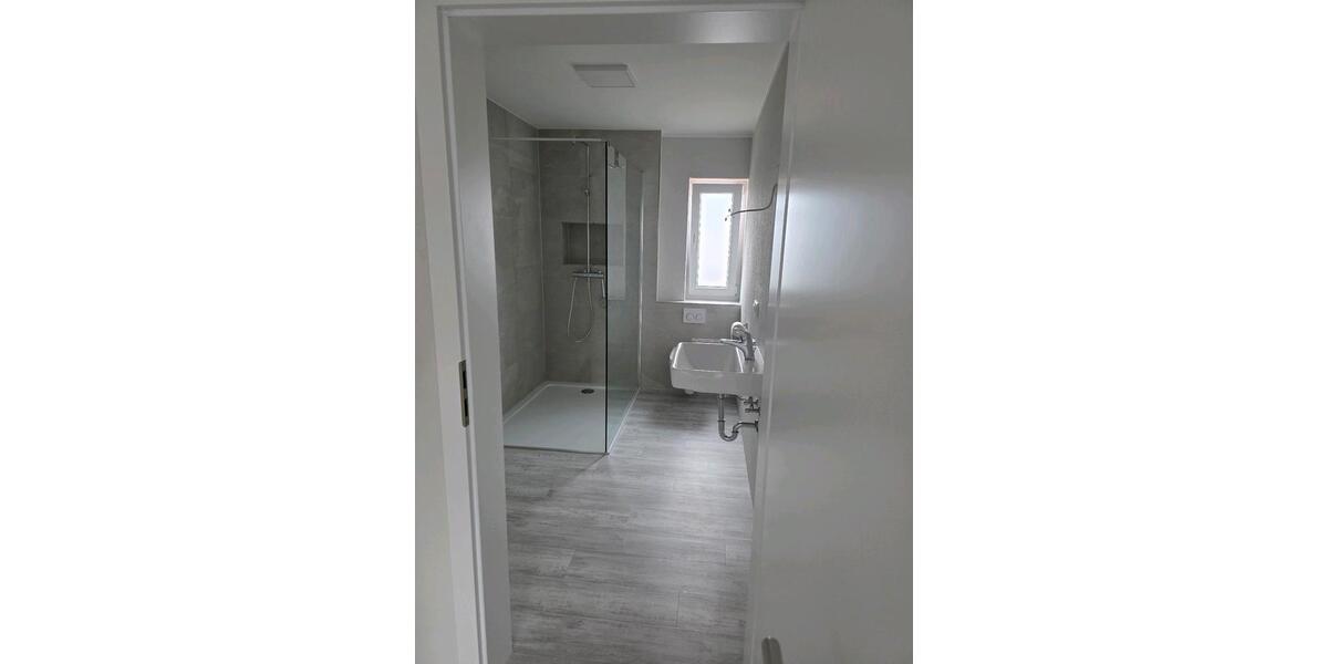 Dachgeschoßwohnung Seesen - 5 Zimmer, 110 m&sup2;, 880&euro; | Angebot:25328502