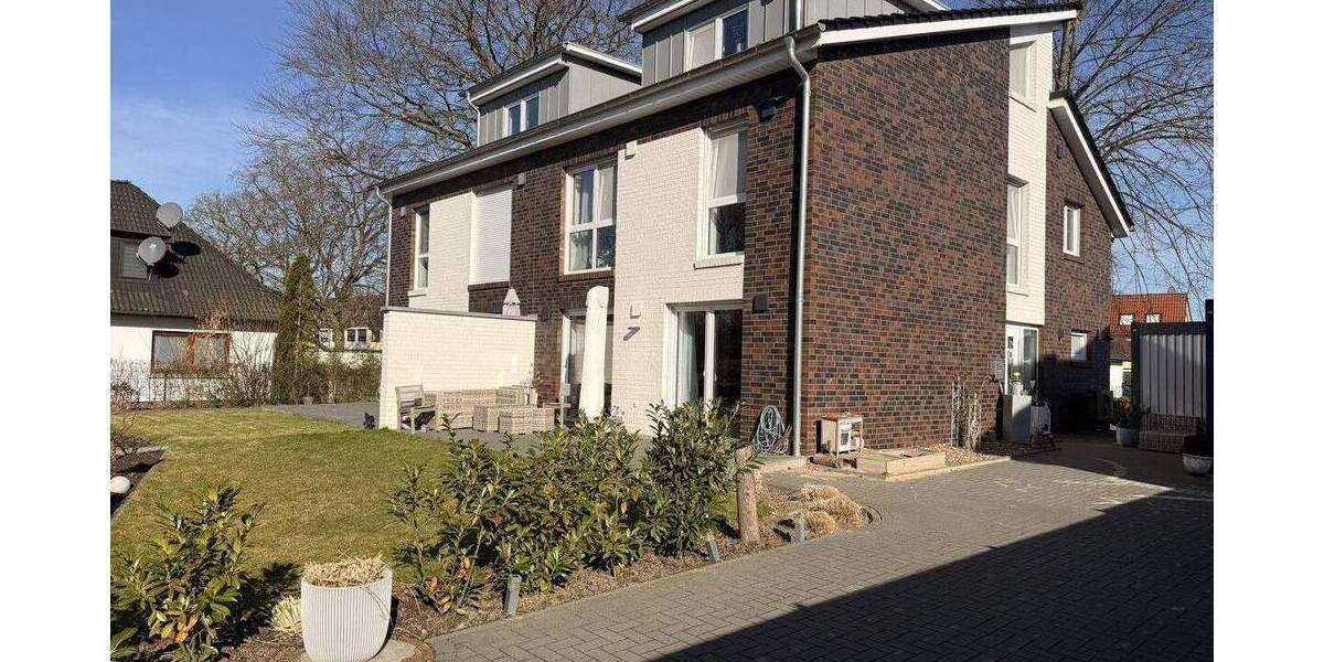 Doppelhaushälfte Stuhr - 6 Zimmer, 150 m&sup2;, 1.550&euro; | Angebot:25735370