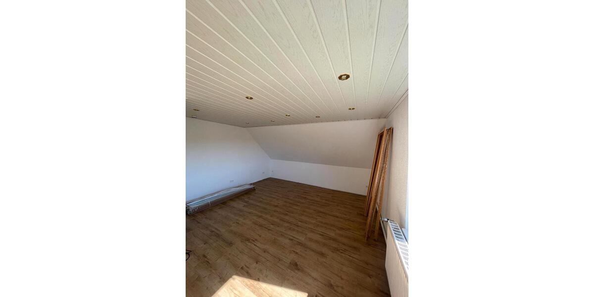Dachgeschoßwohnung Bad Gandersheim - 4 Zimmer, 85 m&sup2;, 620&euro; | Angebot:26398893