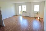 2-Raum-Wohnung mit lichtdurchflutetem 30 m² WohnZimmer, Balkon und EBK!