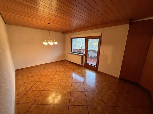 Einfamilienhaus Volkach Eichfeld - 6 Zimmer, 160 m&sup2;, 1.500&euro; | Angebot:26273088