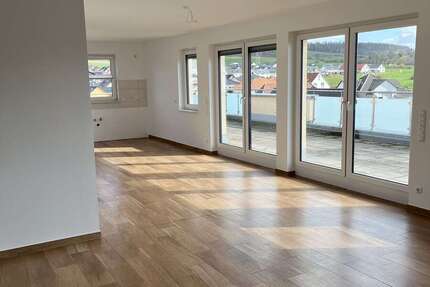 Wohnung Bovenden - 4 Zimmer, 134 m&sup2;, 1.500&euro; | Angebot:25114213
