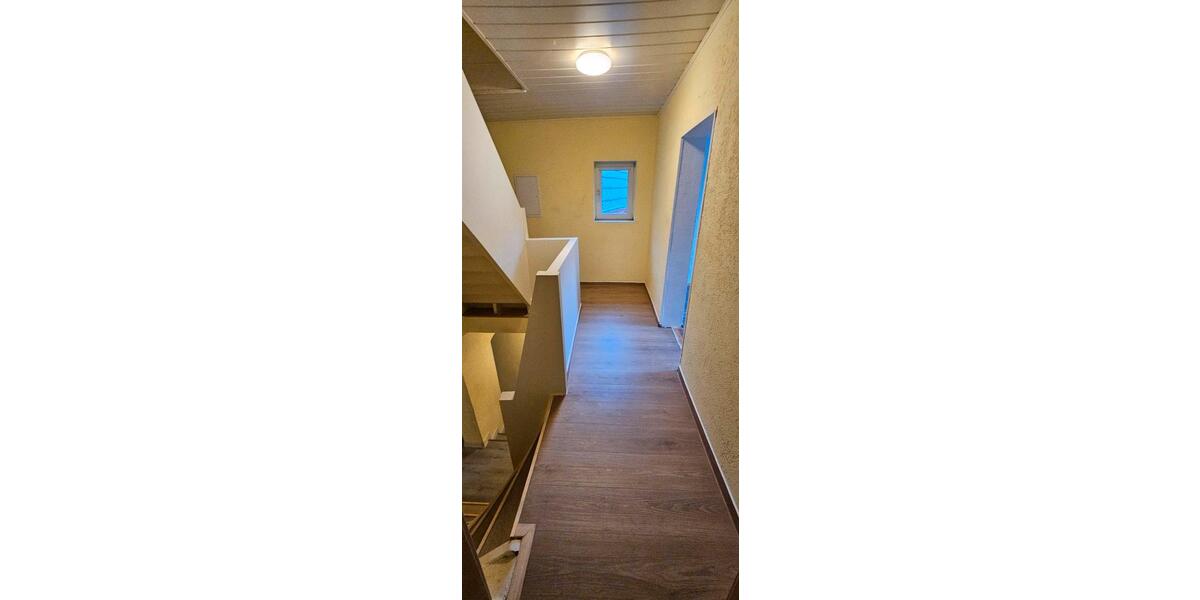 Einfamilienhaus Baesweiler - 5 Zimmer, 145 m&sup2;, 1.500&euro; | Angebot:25106787