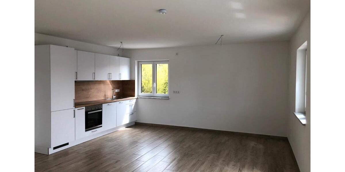 Etagenwohnung Altötting - 2 Zimmer, 71 m&sup2;, 735&euro; | Angebot:26704305