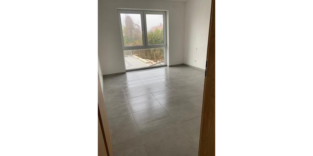 Erdgeschoßwohnung Herzogenaurach - 3 Zimmer, 74 m&sup2;, 1.100&euro; | Angebot:26671317