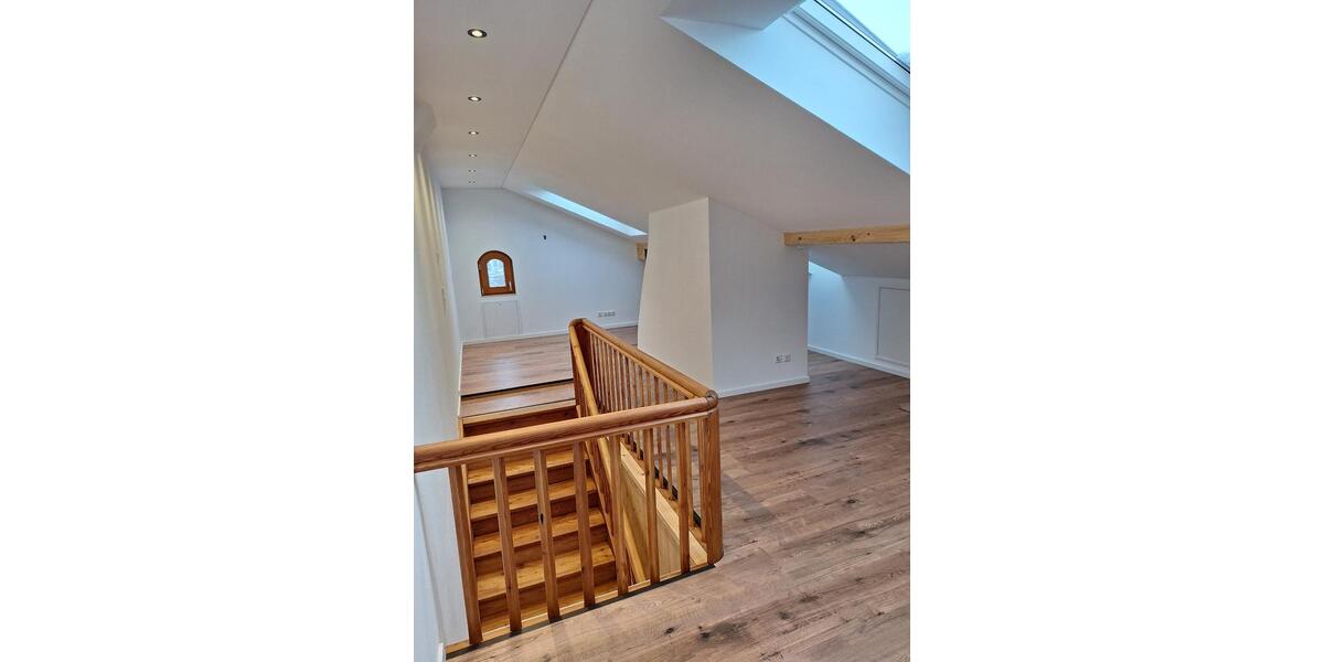 Reihenhaus Wolfratshausen - 4 Zimmer, 125 m&sup2;, 2.000&euro; | Angebot:25170600