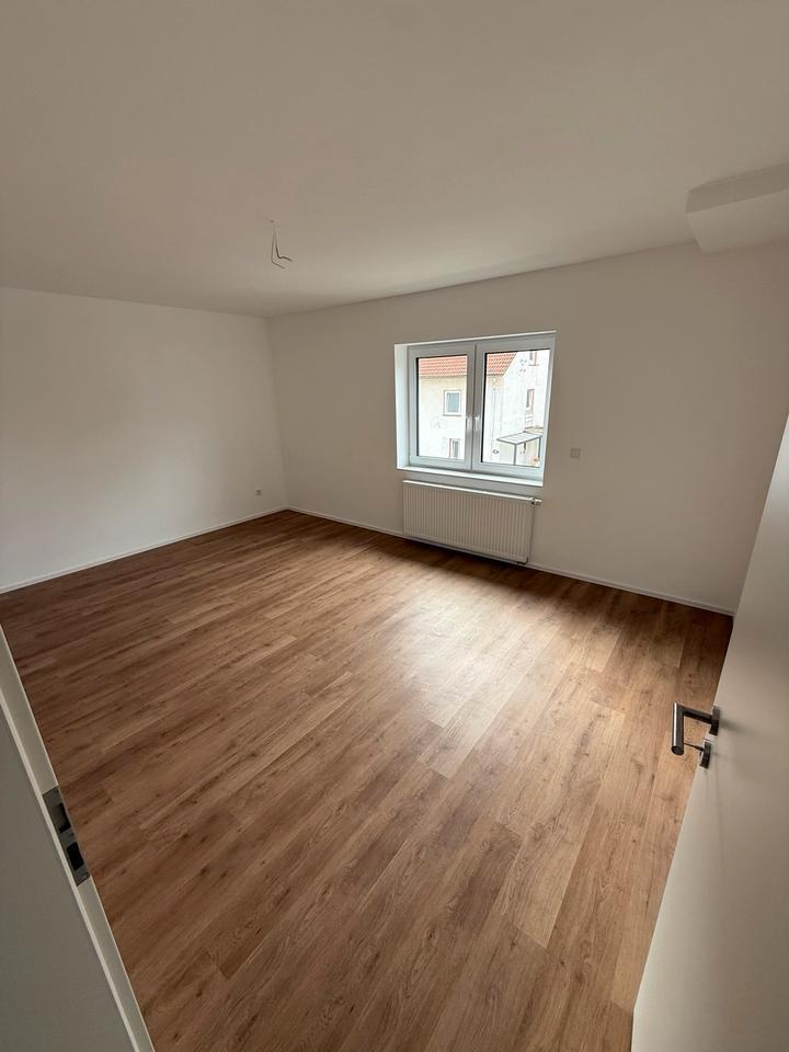 Kernsaniert Wohnung Knallhütterstr25 in 34134 Kassel zu Vermieten zimmer